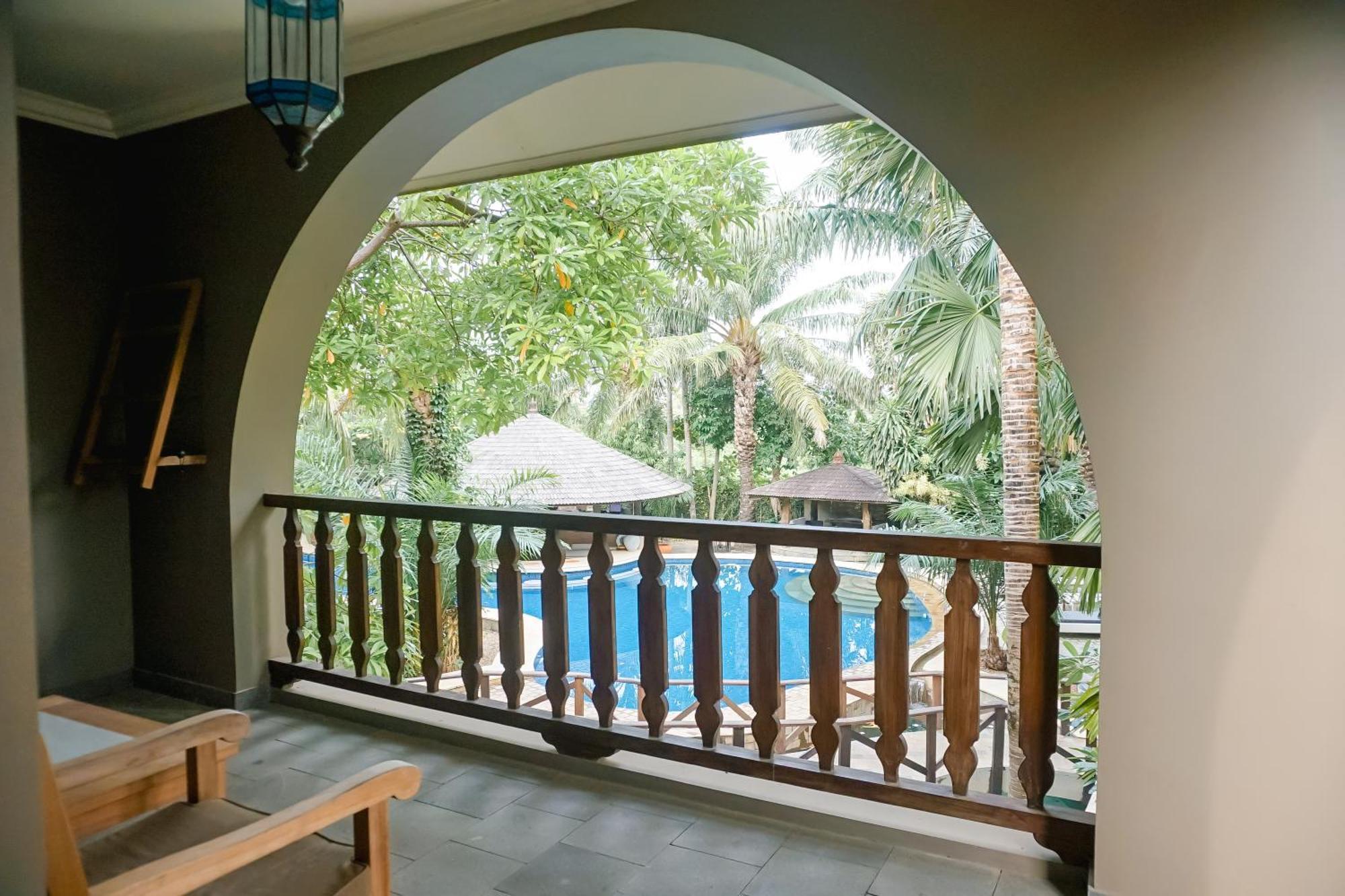 Coconut Lodge Resort Jepara Exterior foto